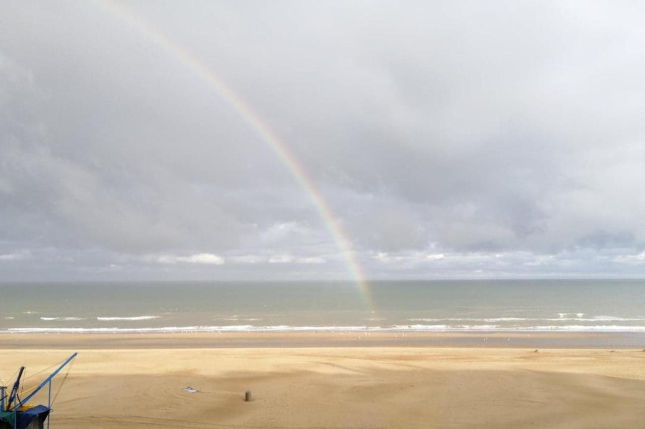 Modern Appartement Met Uniek Zeezicht Koksijde Dış mekan fotoğraf