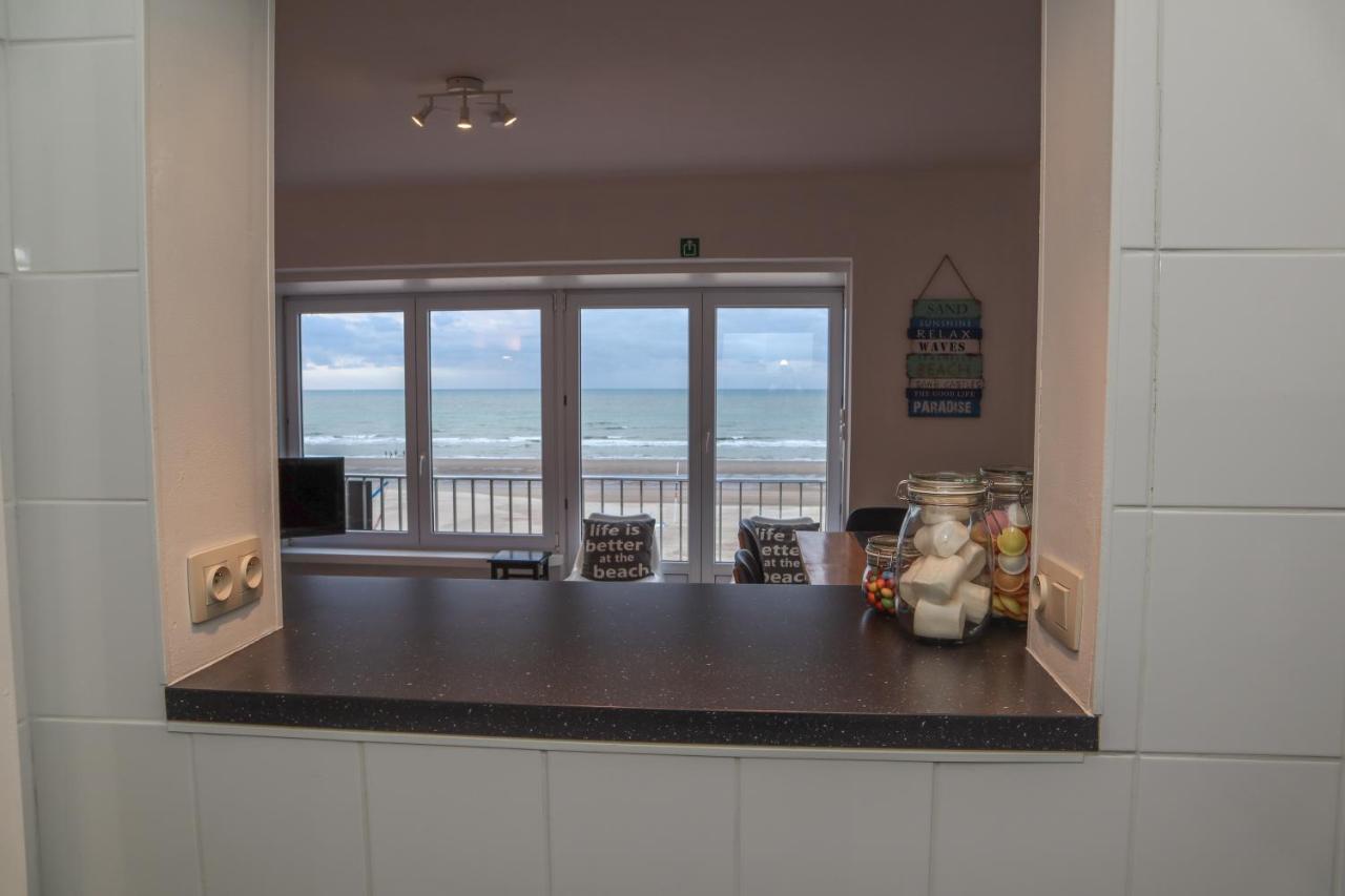 Modern Appartement Met Uniek Zeezicht Koksijde Dış mekan fotoğraf