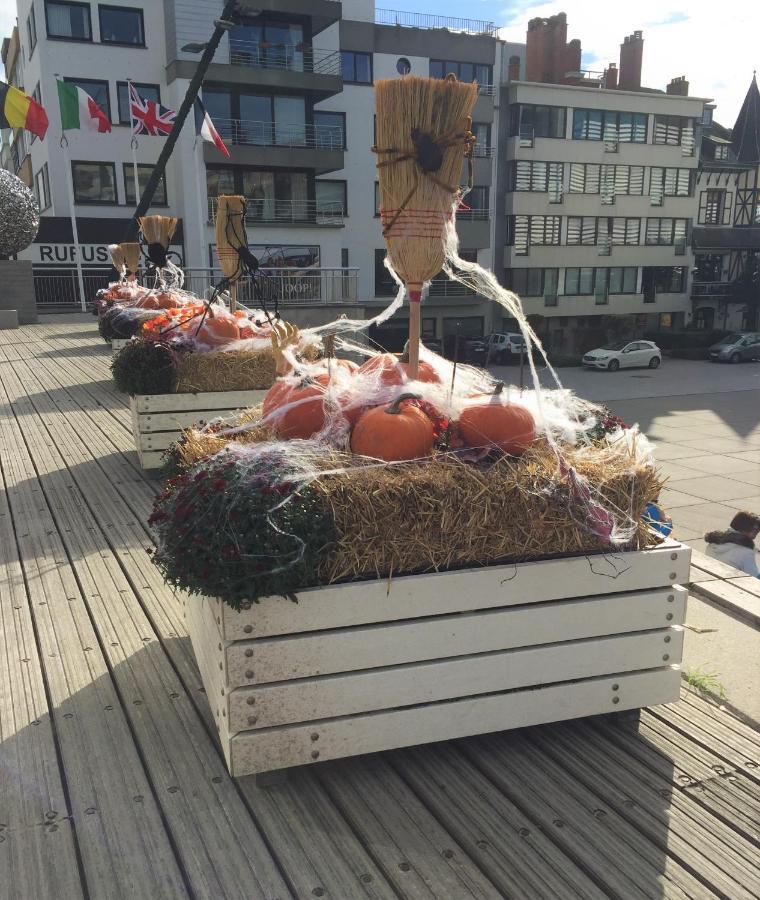 Modern Appartement Met Uniek Zeezicht Koksijde Dış mekan fotoğraf